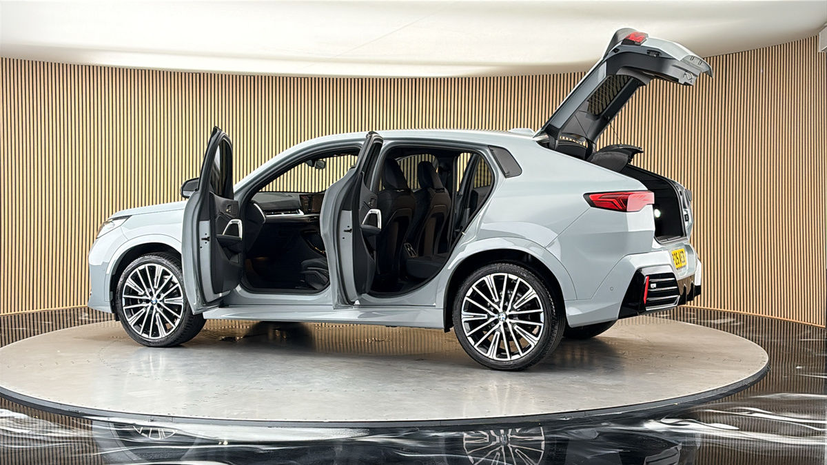 More views of BMW X2