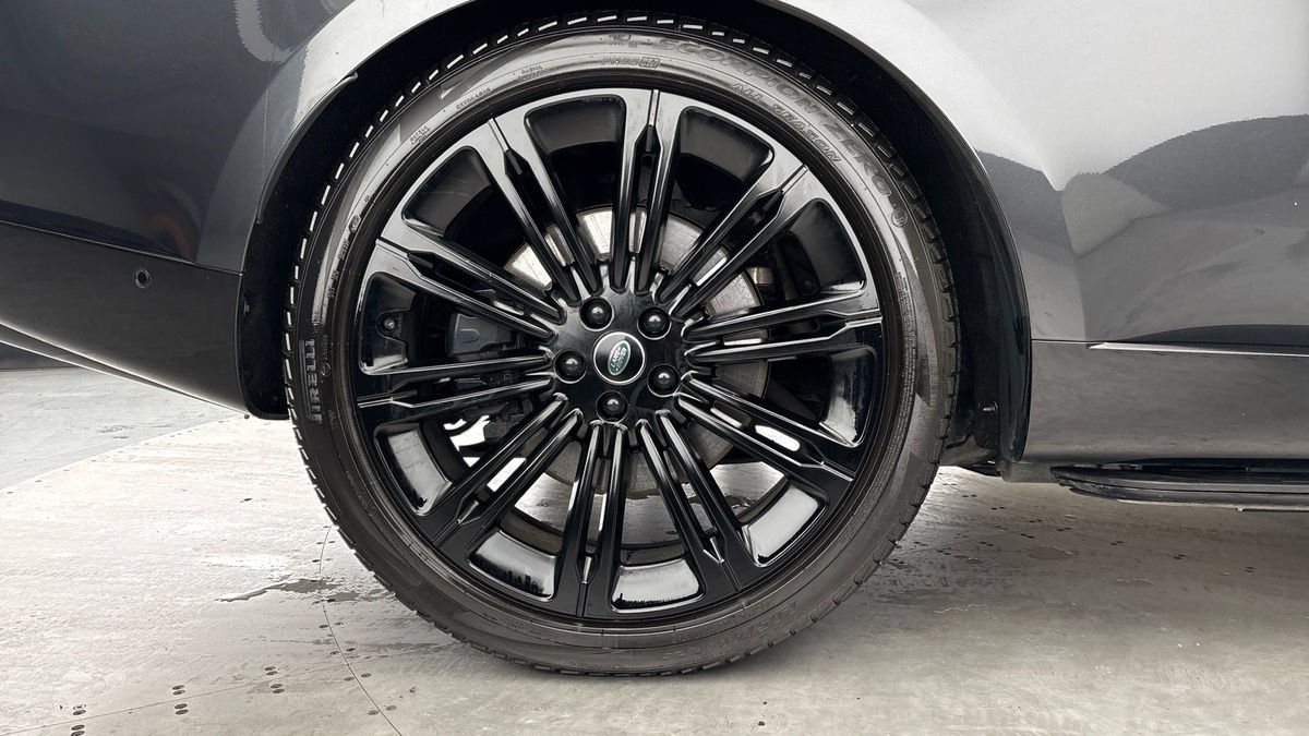 Land Rover Range Rover Image 10