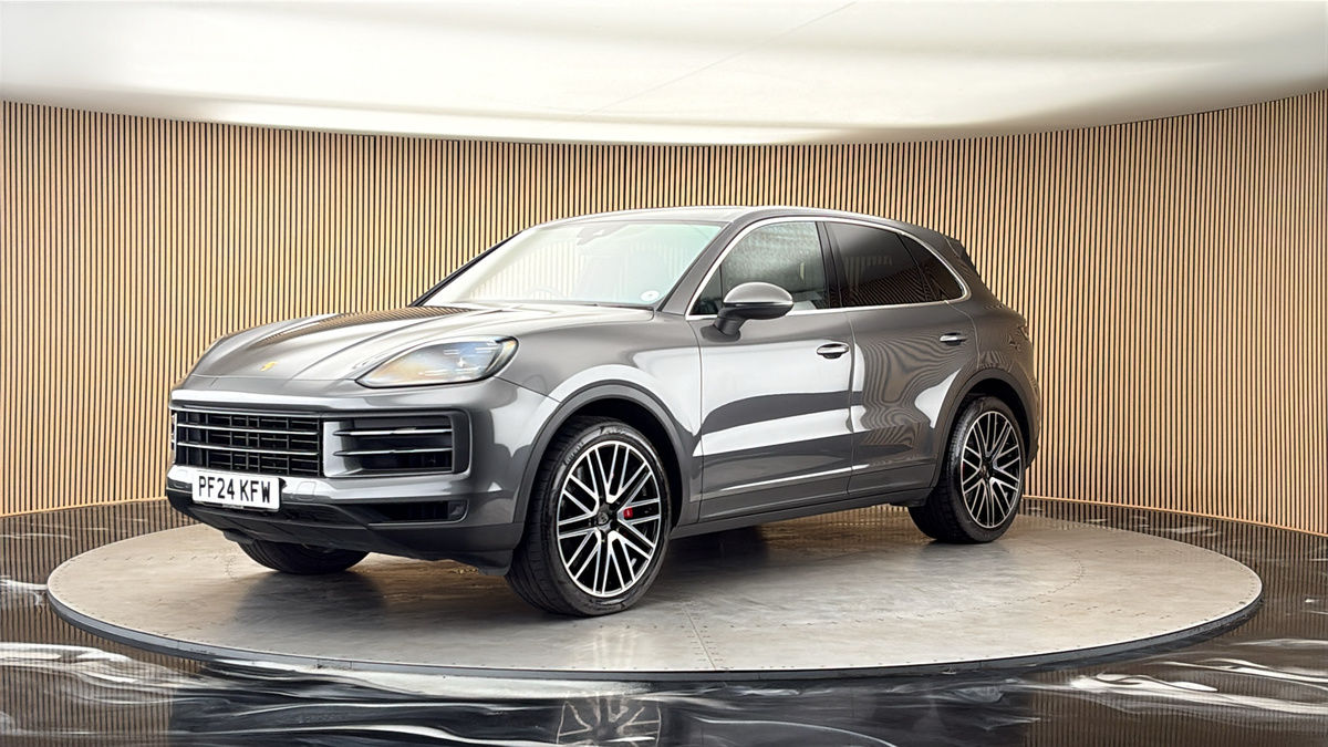 Porsche Cayenne Image 20