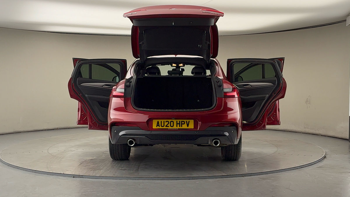 More views of BMW X4