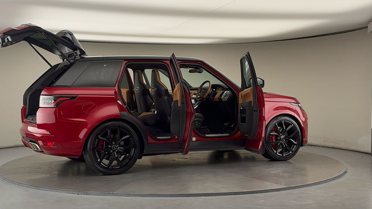 More views of Land Rover Range Rover Sport