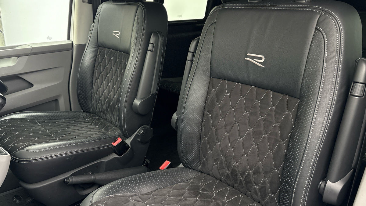 Volkswagen Transporter Image 7