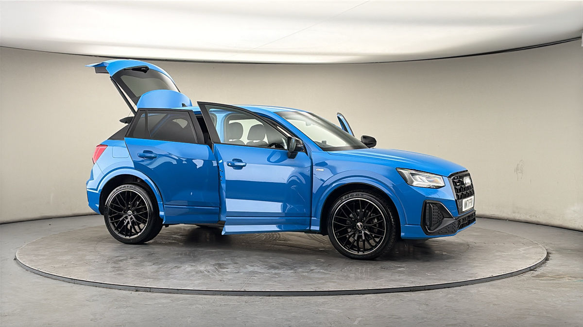 More views of Audi Q2