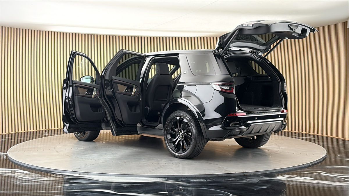 More views of Land Rover Discovery Sport