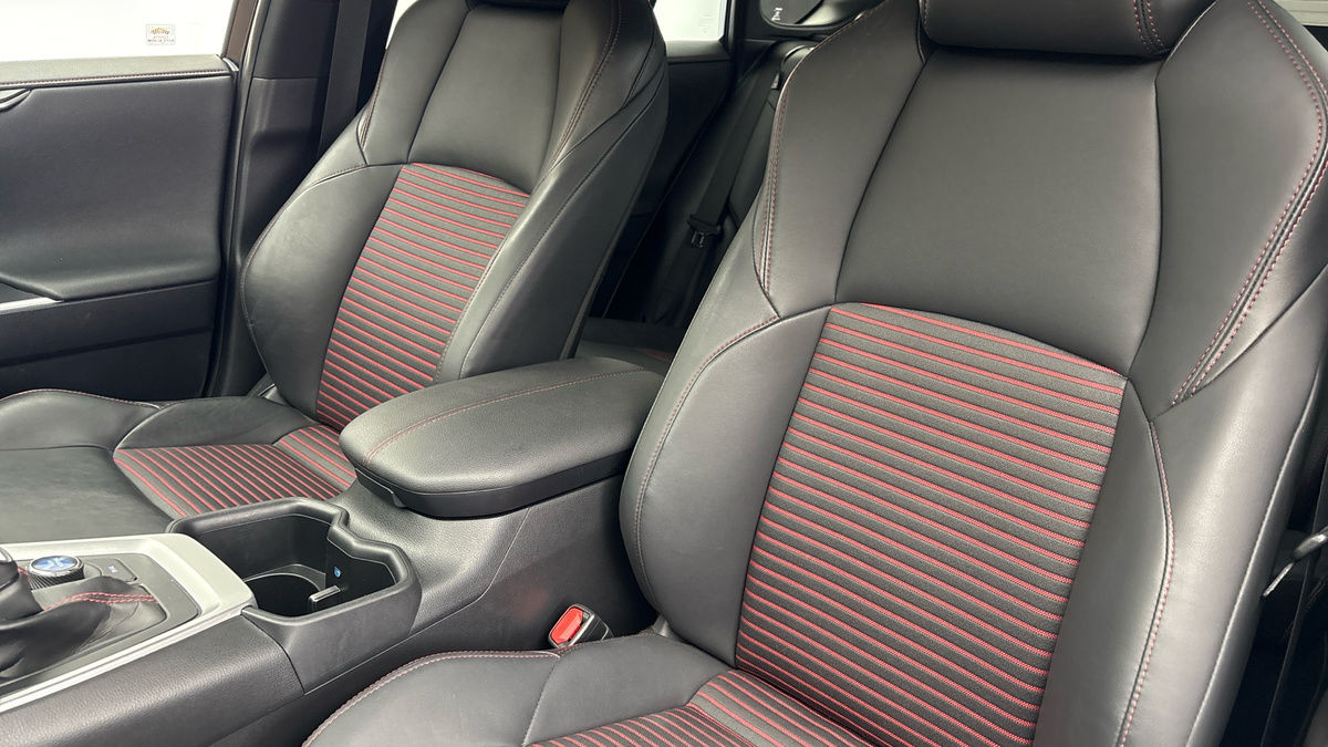 Toyota RAV4 Image 7