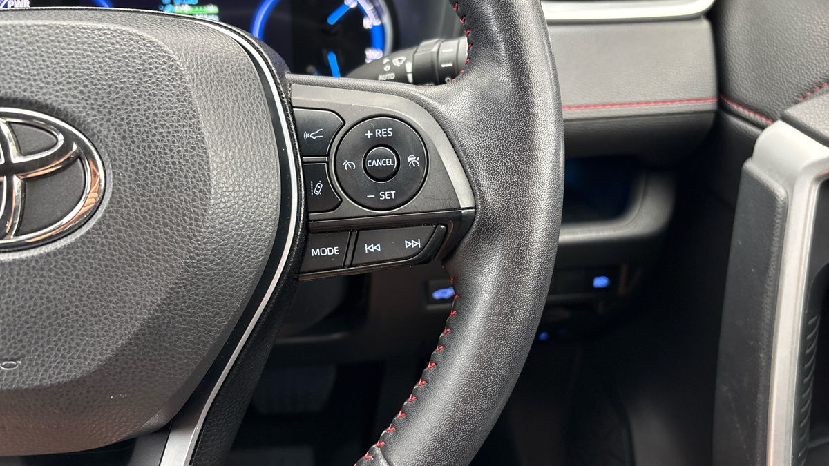 Toyota RAV4 Image 14