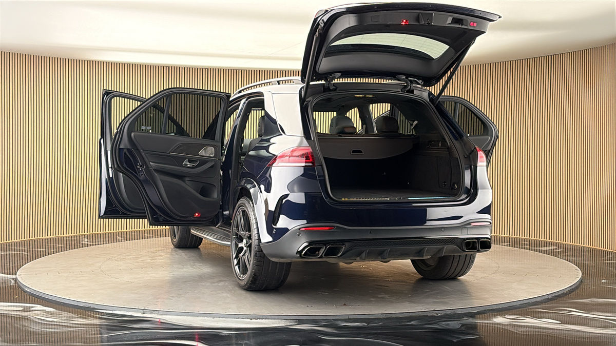 More views of Mercedes-Benz GLE