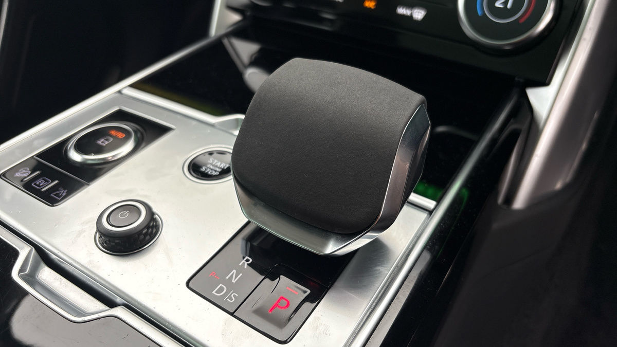 Land Rover Range Rover Image 29