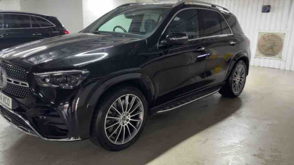 More views of Mercedes-Benz GLE
