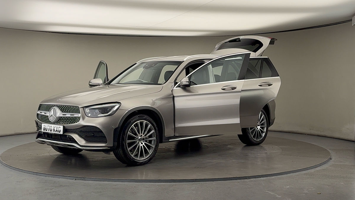 Mercedes-Benz GLC Image 22
