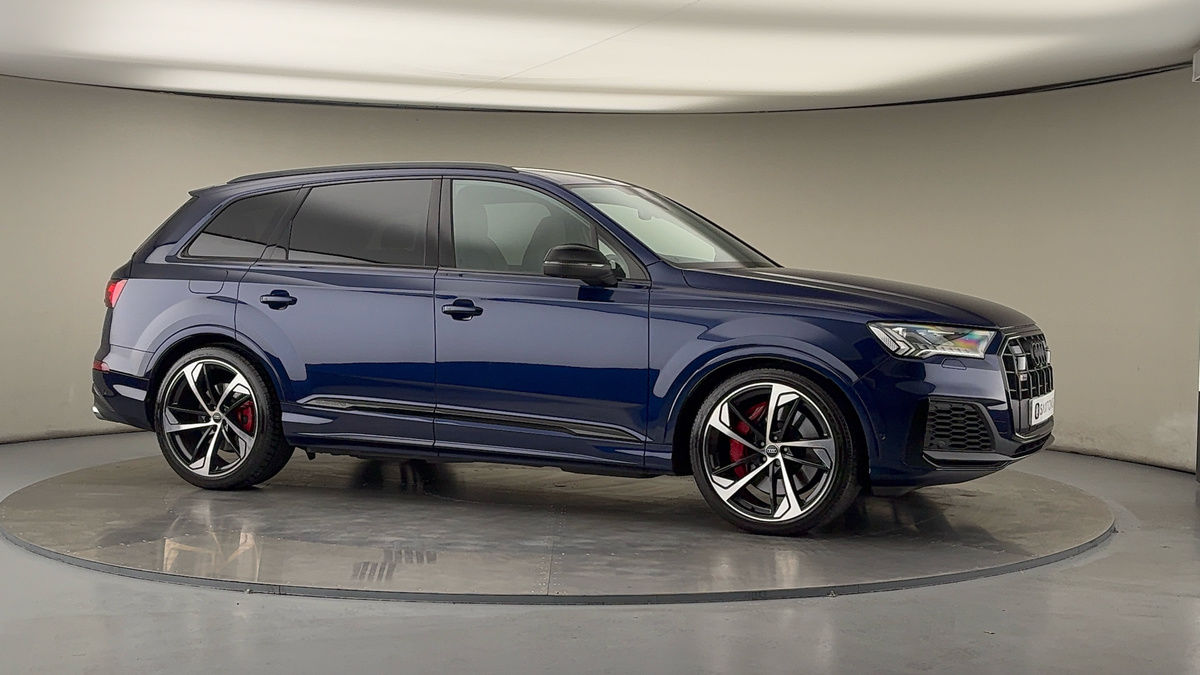 More views of Audi SQ7