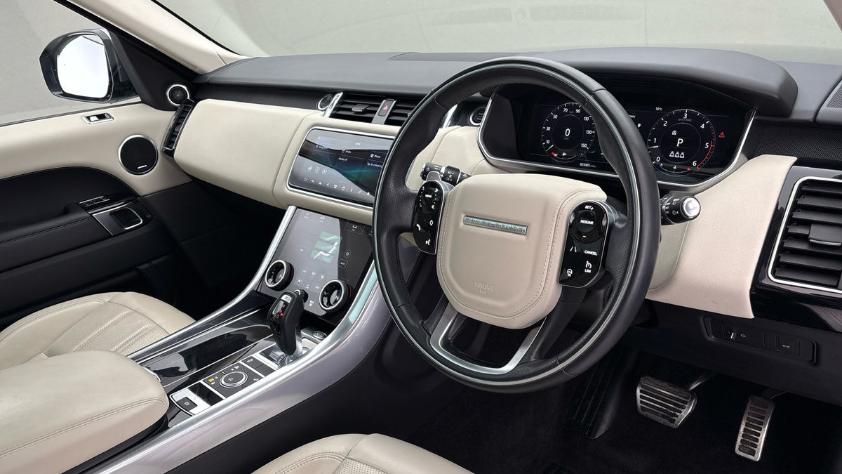 Land Rover Range Rover Sport Image 5