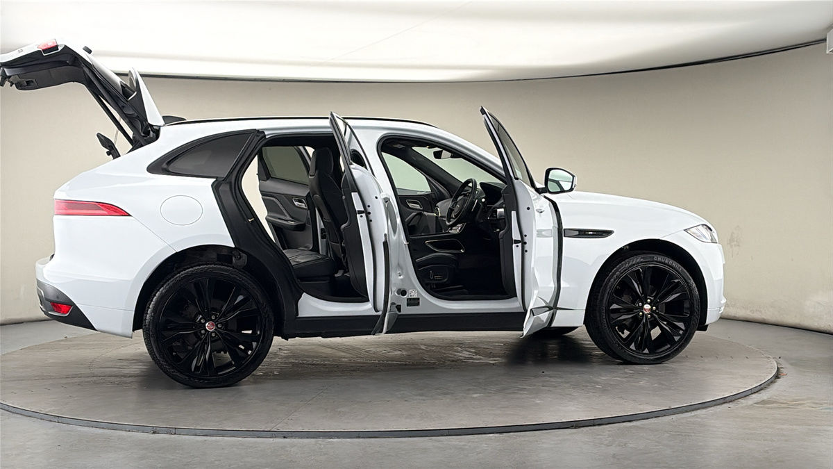 More views of Jaguar F-PACE