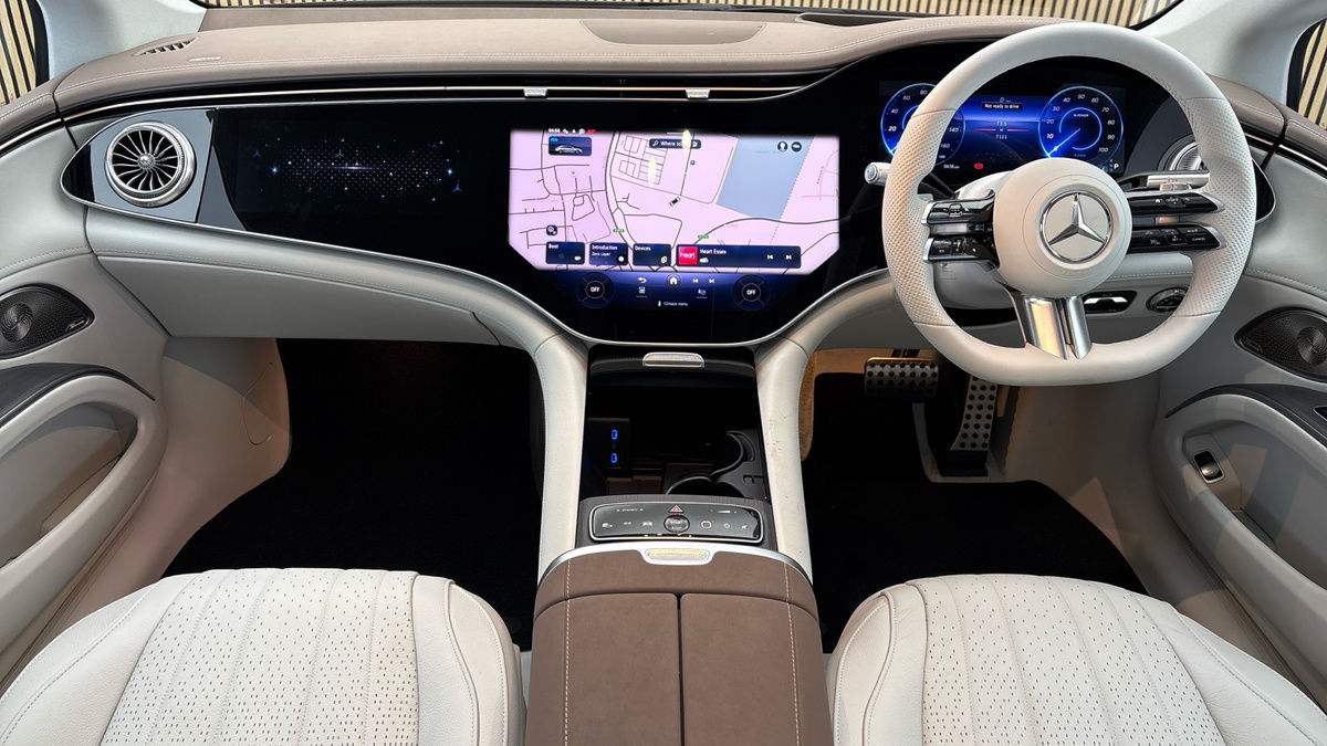 Mercedes-Benz EQS Image 12