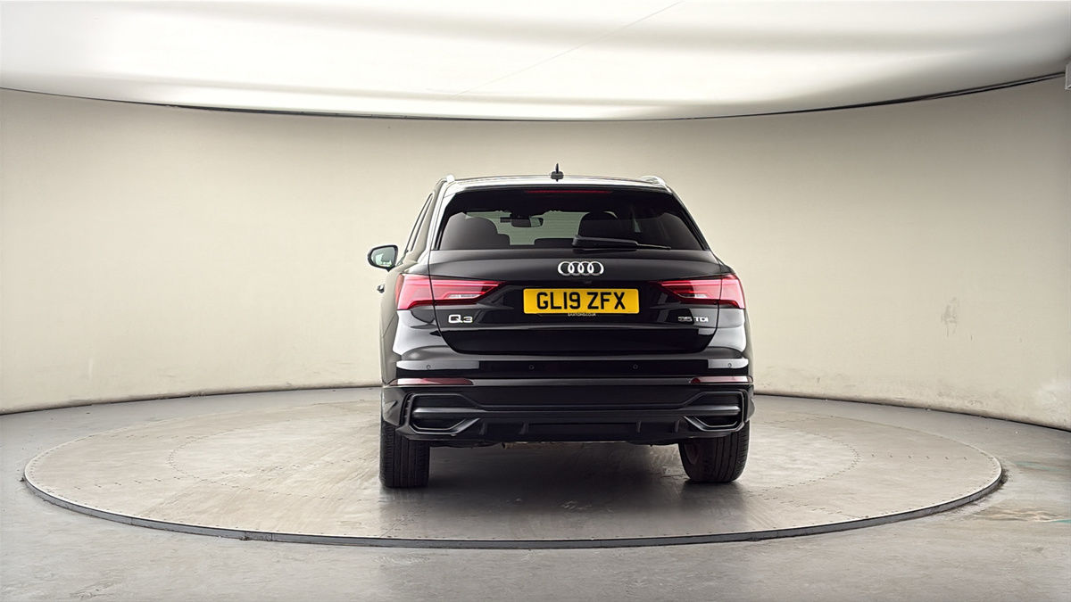 More views of Audi Q3