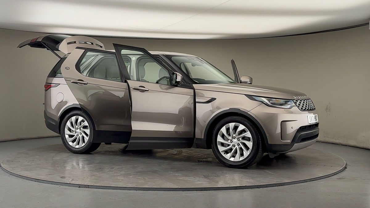 More views of Land Rover Discovery