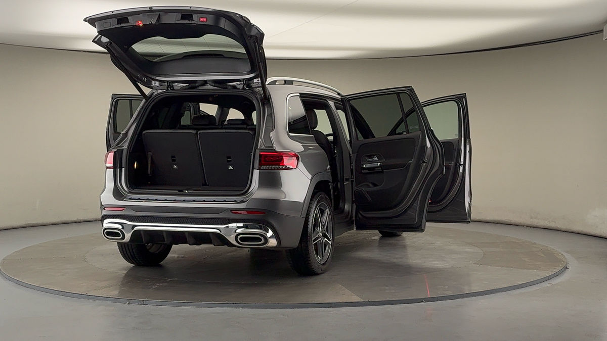 More views of Mercedes-Benz GLB