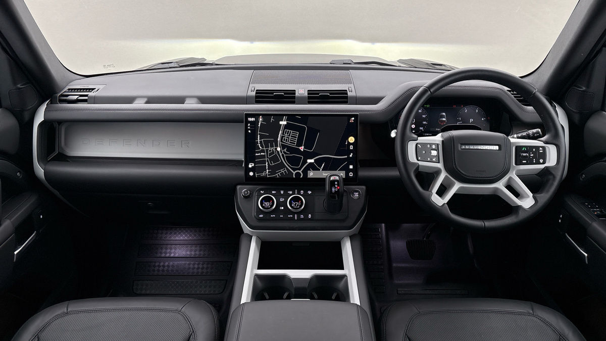 Land Rover Defender 90 Urban Image 12