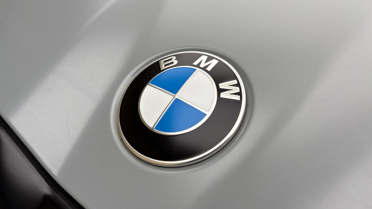BMW 5 Series Image 24