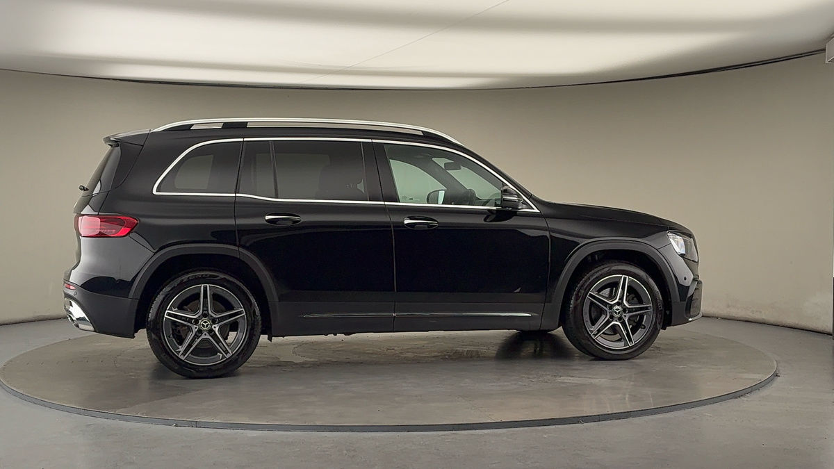 More views of Mercedes-Benz GLB