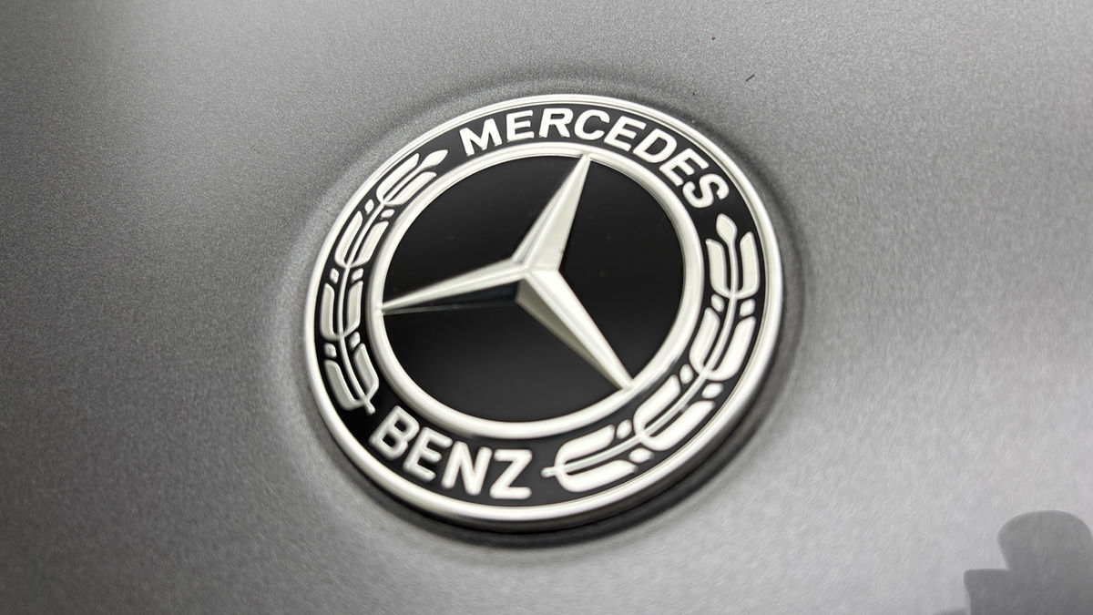 Mercedes-Benz GLB Image 24