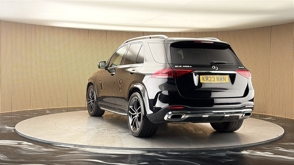 More views of Mercedes-Benz GLE