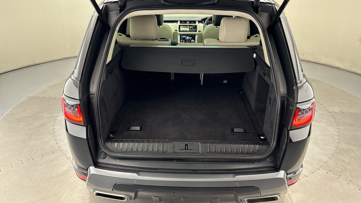 Land Rover Range Rover Sport Image 11