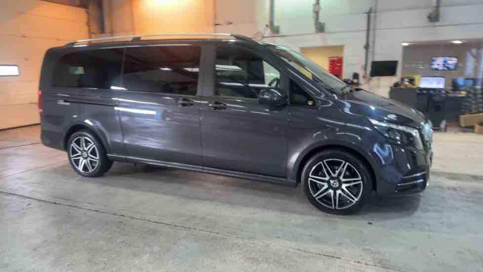 More views of Mercedes-Benz V Class