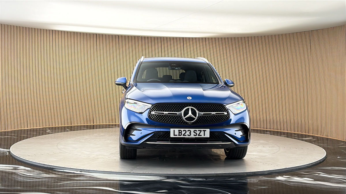 More views of Mercedes-Benz GLC