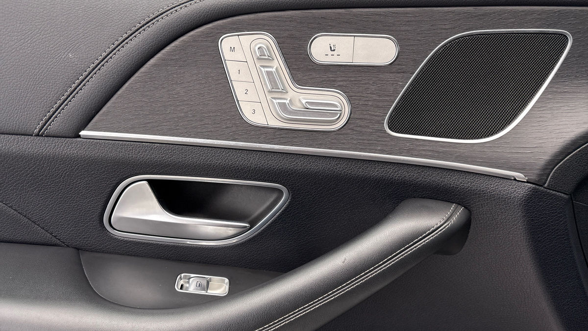 Mercedes-Benz GLE Image 19