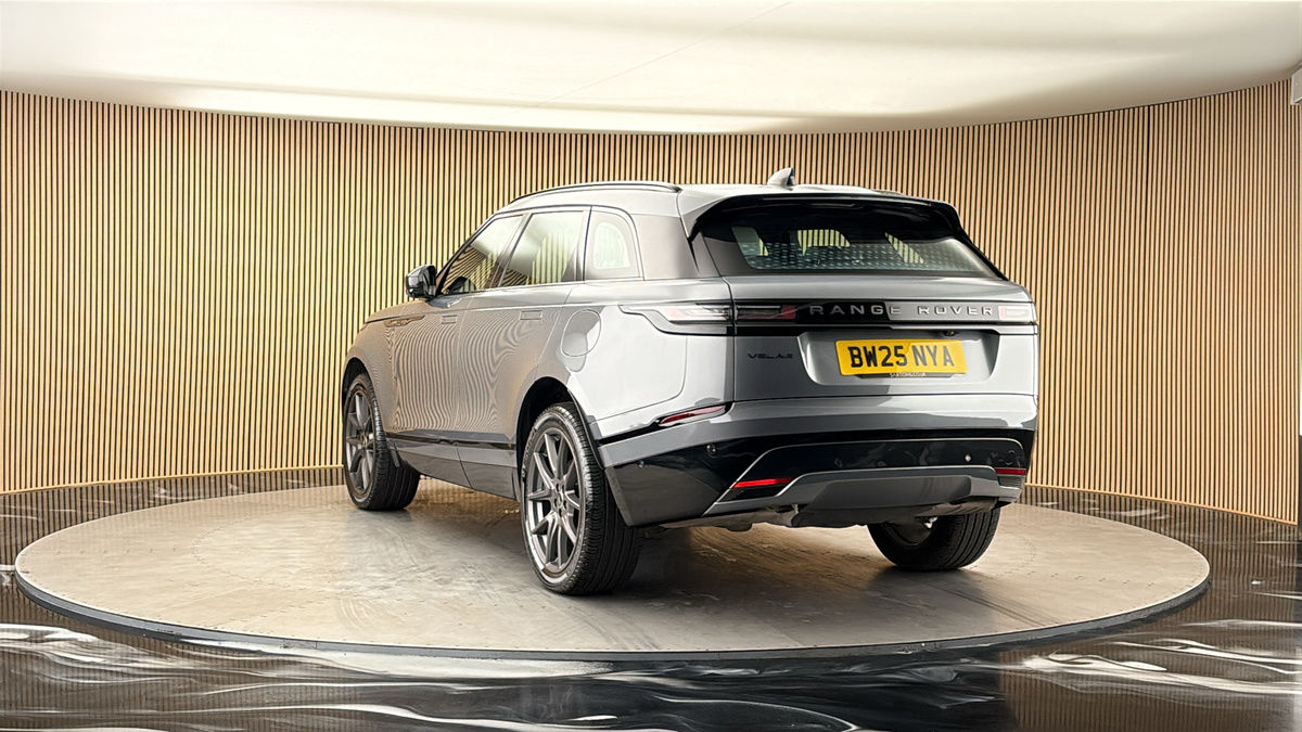 More views of Land Rover Range Rover Velar