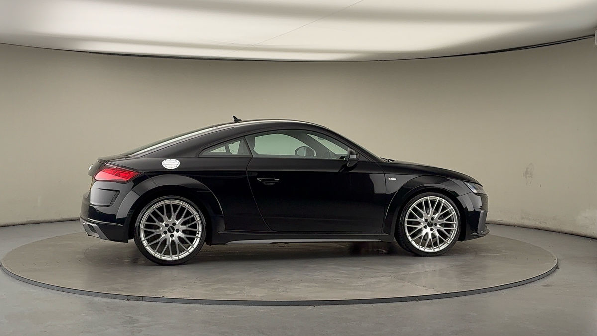 More views of Audi TT