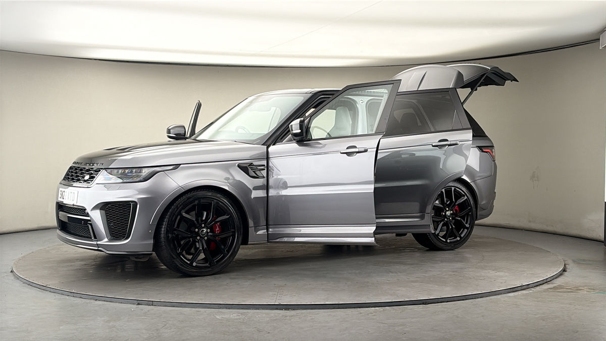 More views of Land Rover Range Rover Sport
