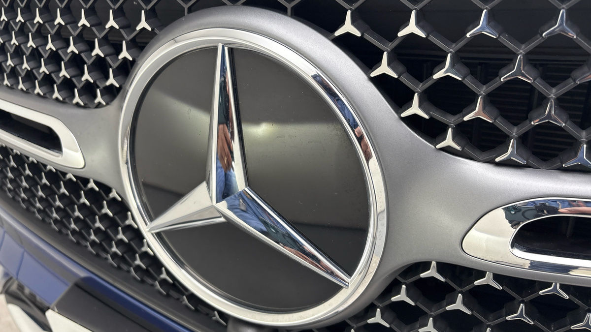 Mercedes-Benz GLC Image 24