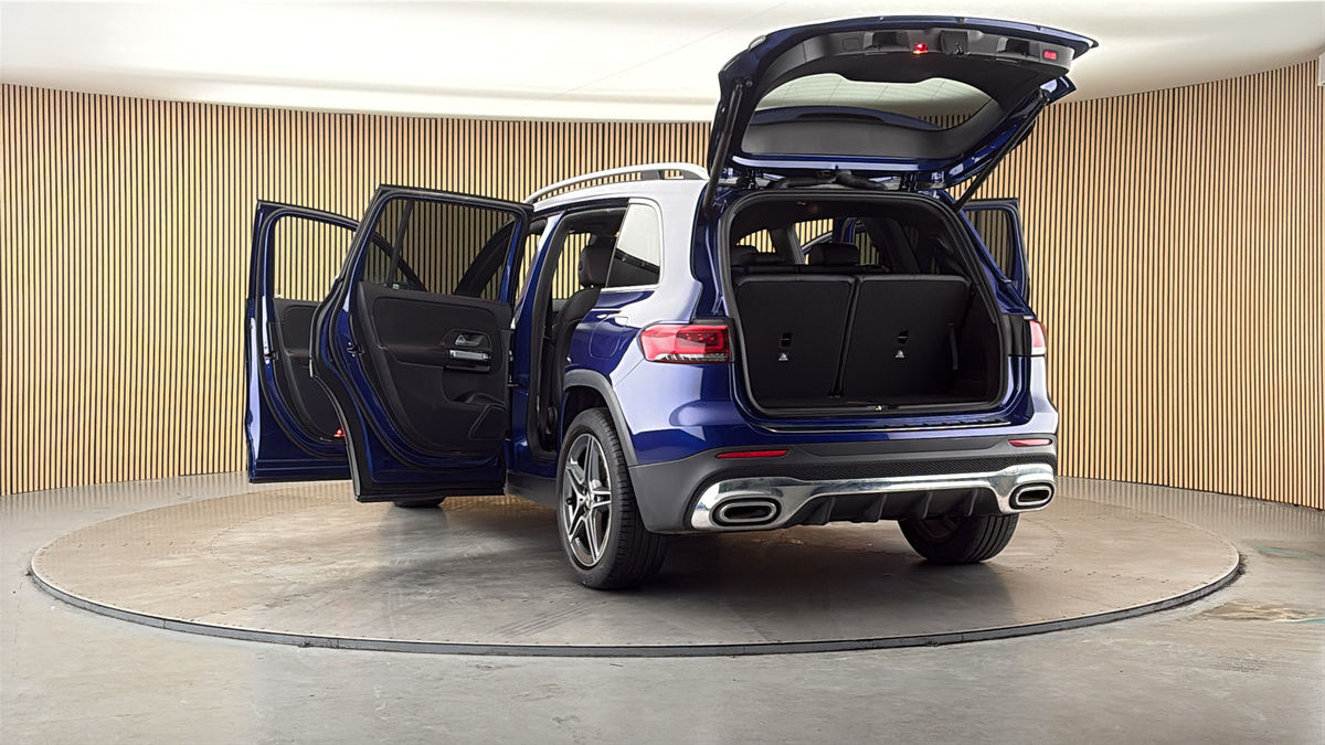 More views of Mercedes-Benz GLB
