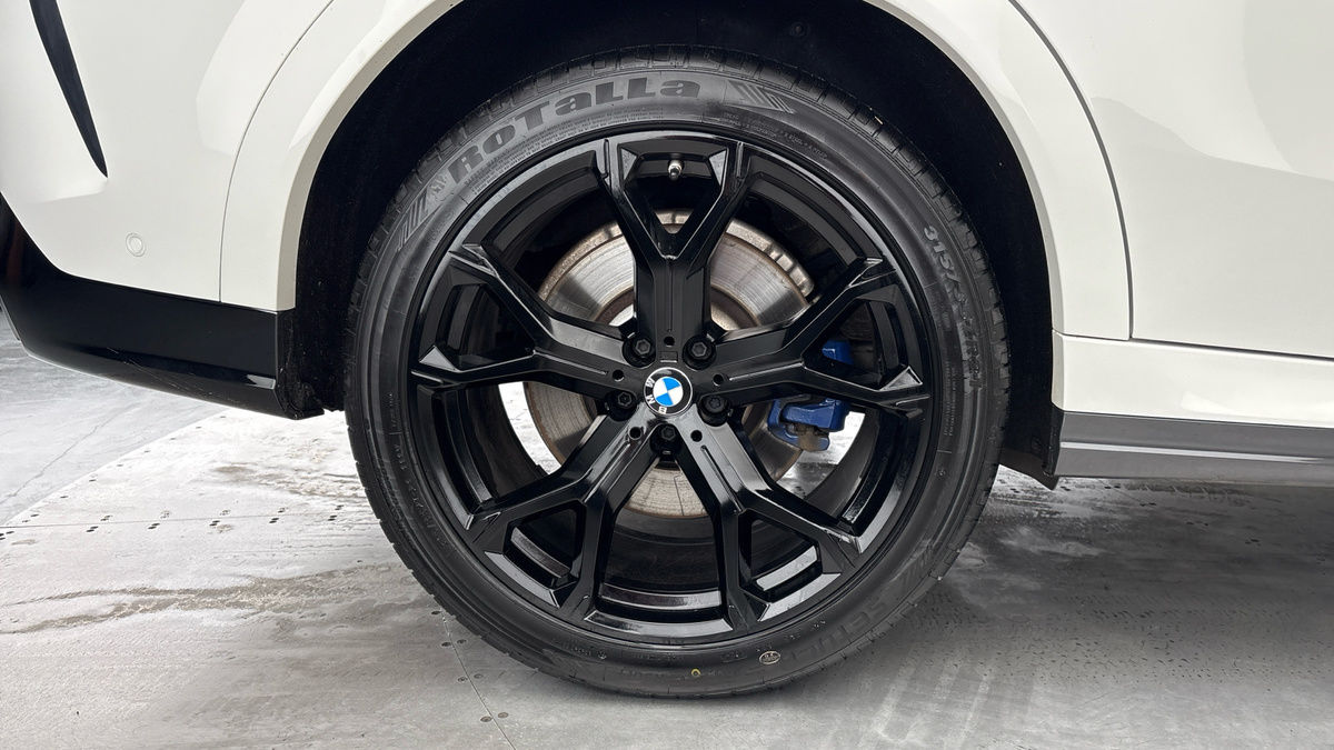 BMW X6 Image 19