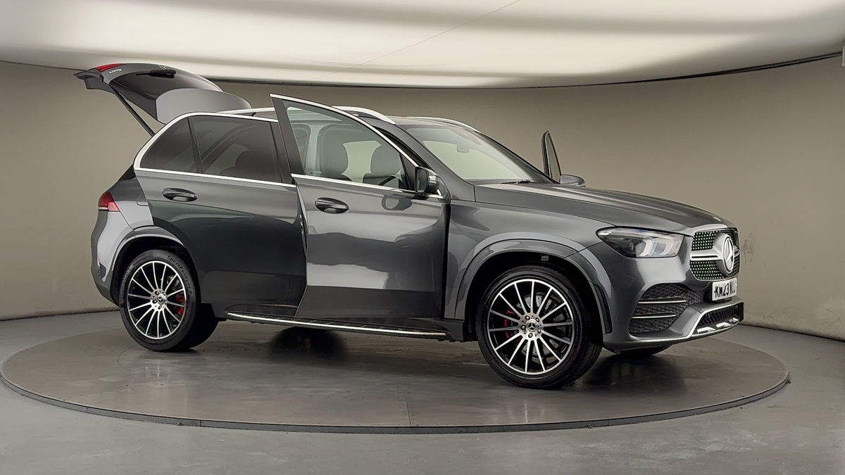 More views of Mercedes-Benz GLE