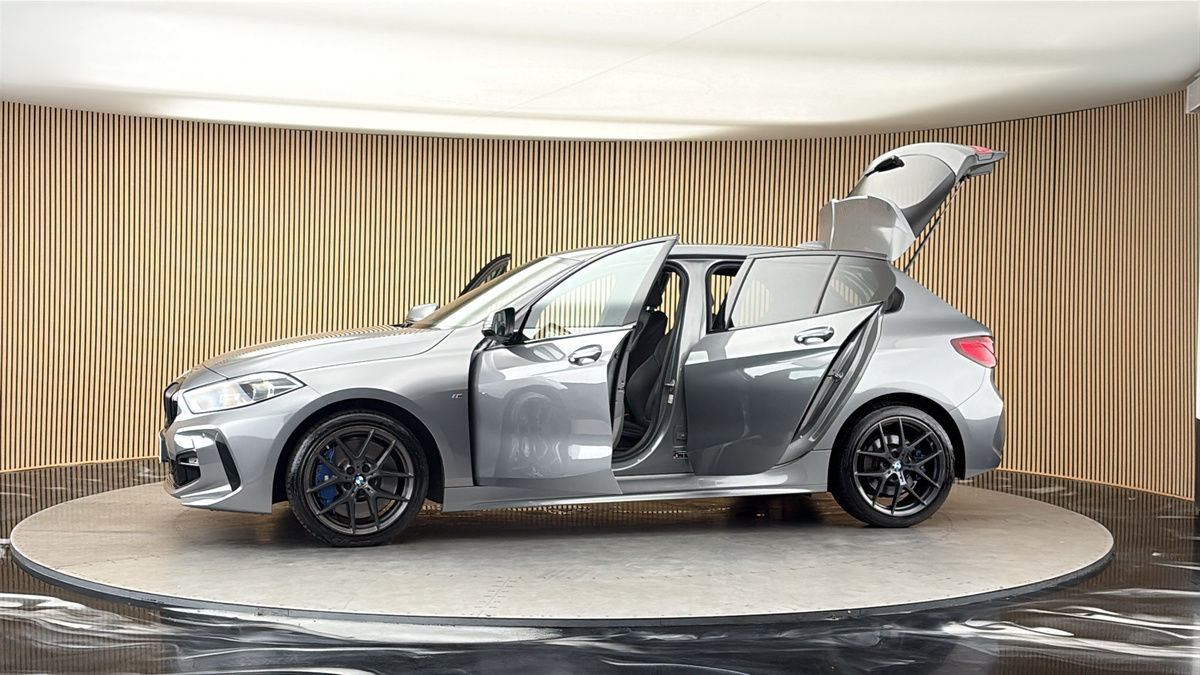 More views of BMW 1 Series