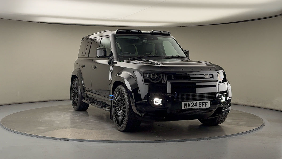 More views of Land Rover Defender 110