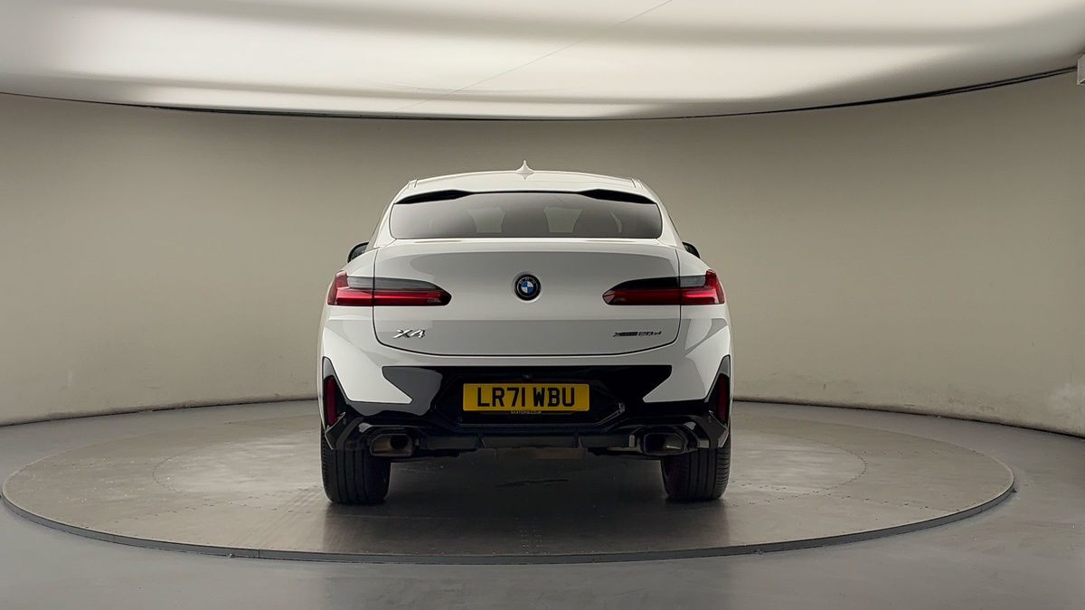 BMW X4 Image 4
