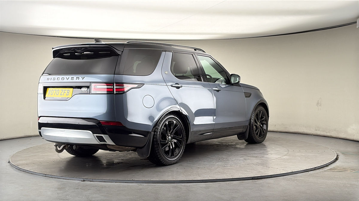 More views of Land Rover Discovery