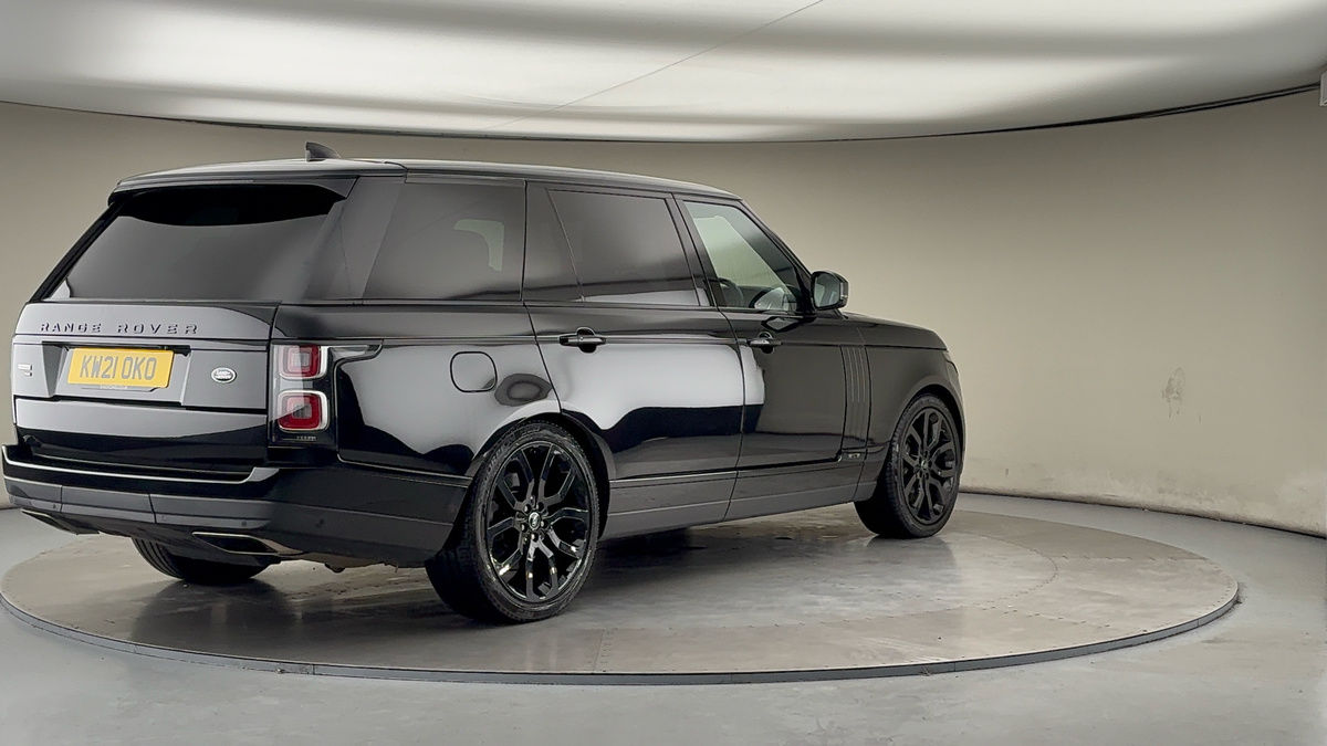 More views of Land Rover Range Rover