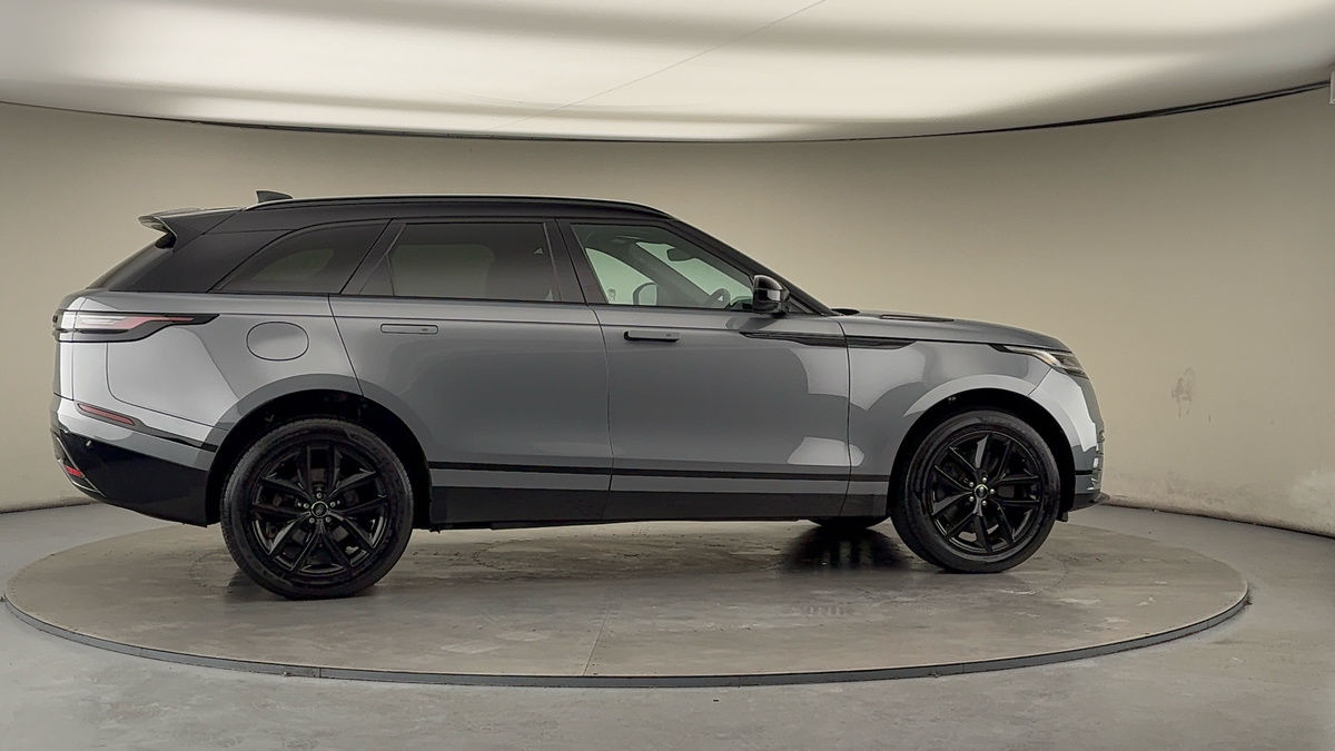 More views of Land Rover Range Rover Velar