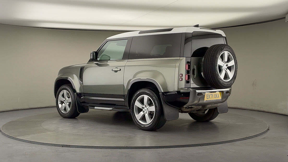 More views of Land Rover Defender 90