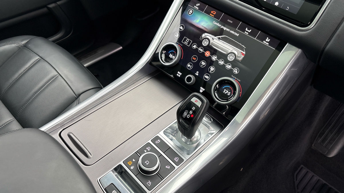 Land Rover Range Rover Sport Image 18