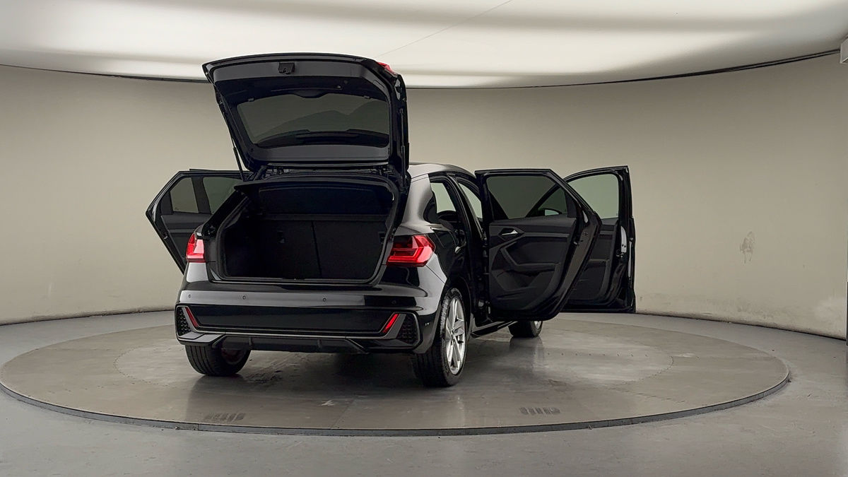 More views of Audi A1