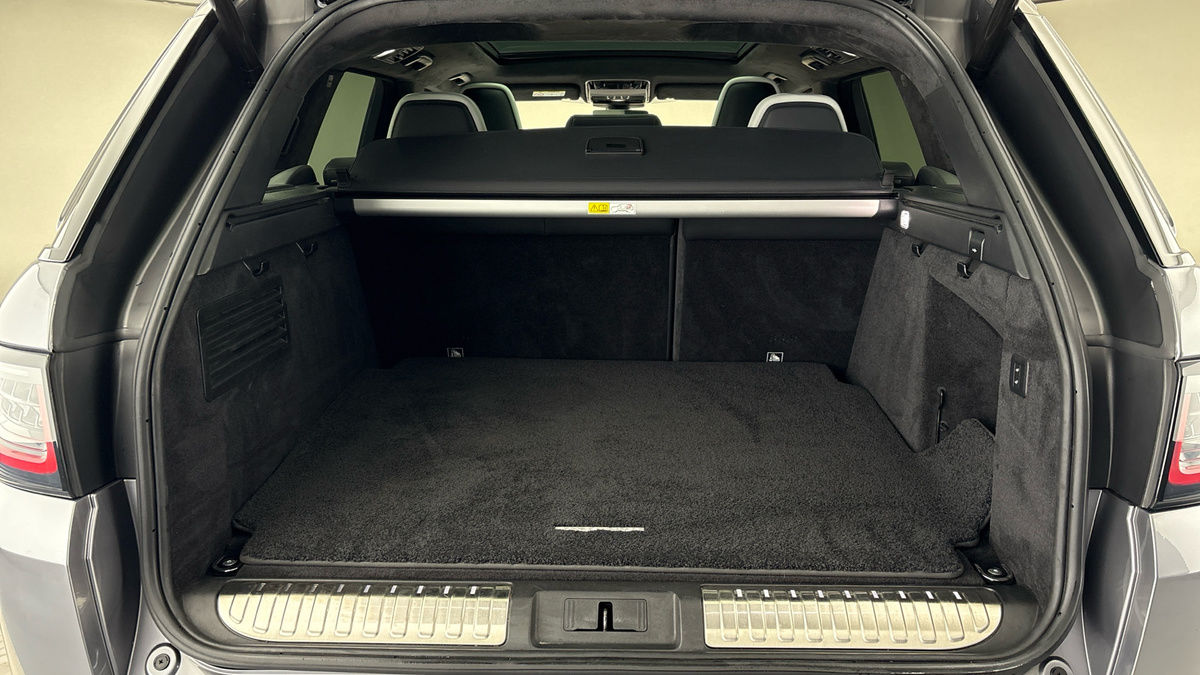Land Rover Range Rover Sport Image 11
