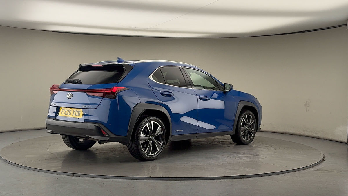 Lexus UX Image 21