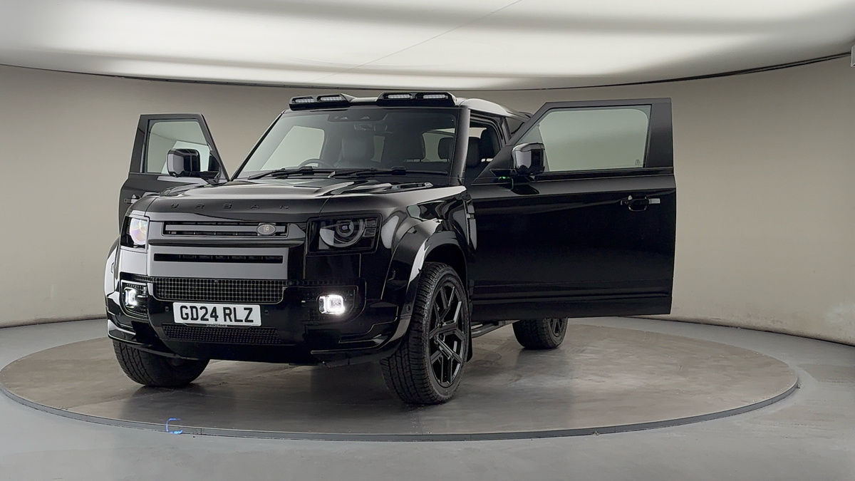 More views of Land Rover Defender 90