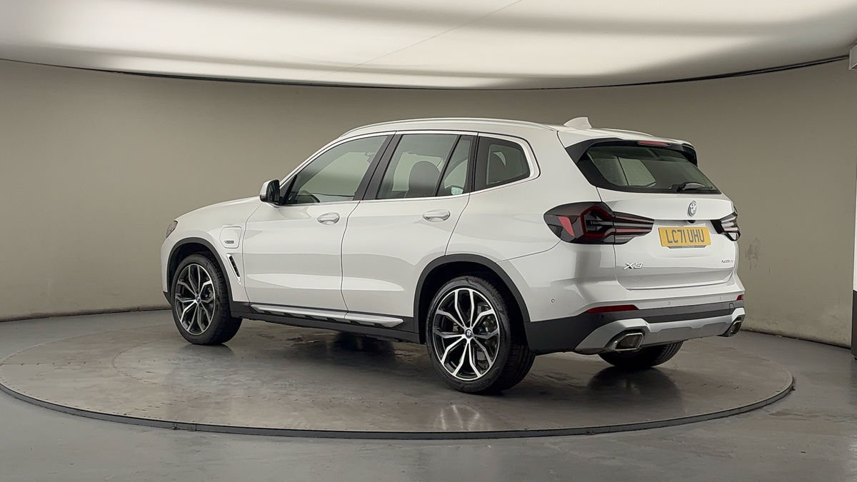 More views of BMW X3